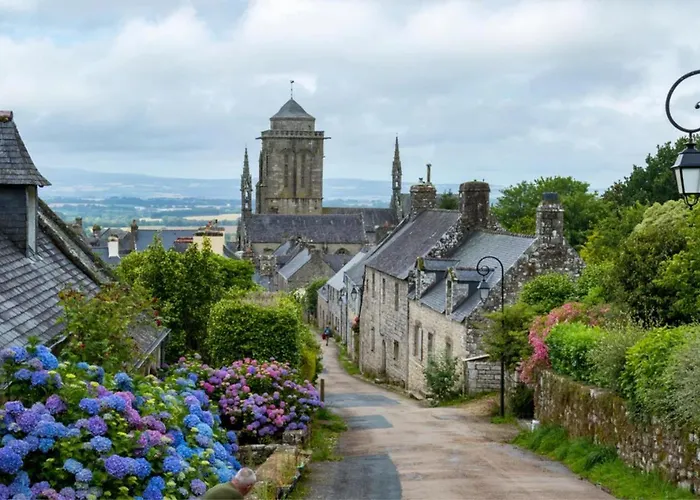 T2 Lumineux - Proche & Technopole - Parking Prive, Bureau & Wifi Rapide Appartement *