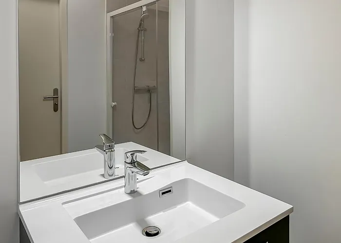 T2 Lumineux - Proche Plage&technopôle - Parking Privé, Bureau&wifi Rapide *