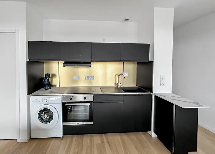 T2 Lumineux - Proche Plage&technopôle - Parking Privé, Bureau&wifi Rapide *