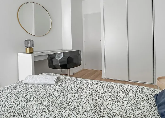 Appartement T2 Lumineux - Proche Plage&technopôle - Parking Privé, Bureau&wifi Rapide