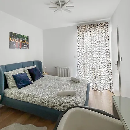 Appartement T2 Lumineux - Proche Plage&technopôle - Parking Privé, Bureau&wifi Rapide