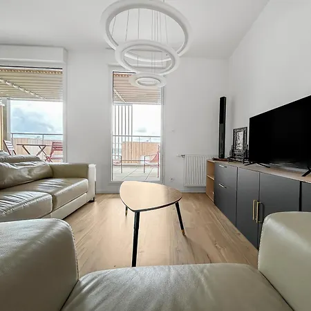 T2 Lumineux - Proche Plage&technopôle - Parking Privé, Bureau&wifi Rapide * Brest